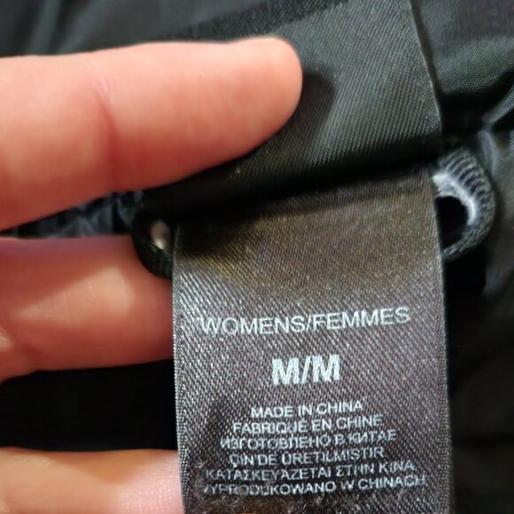 North face jacket - Picture 3 of 3